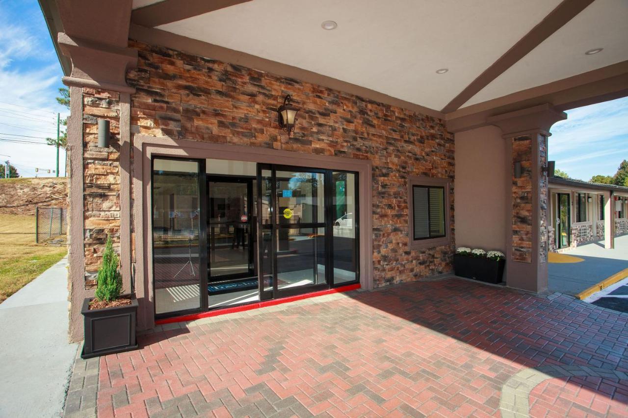 Travelodge By Wyndham Macon West Exterior foto